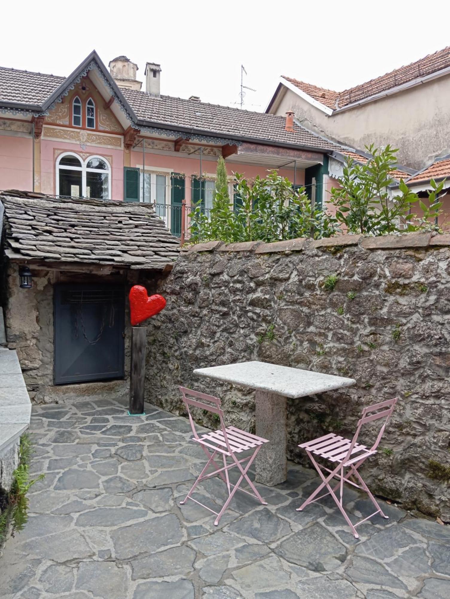 Ortacolorhome Greenhome-Boleto Madonna Del Sasso Exterior photo